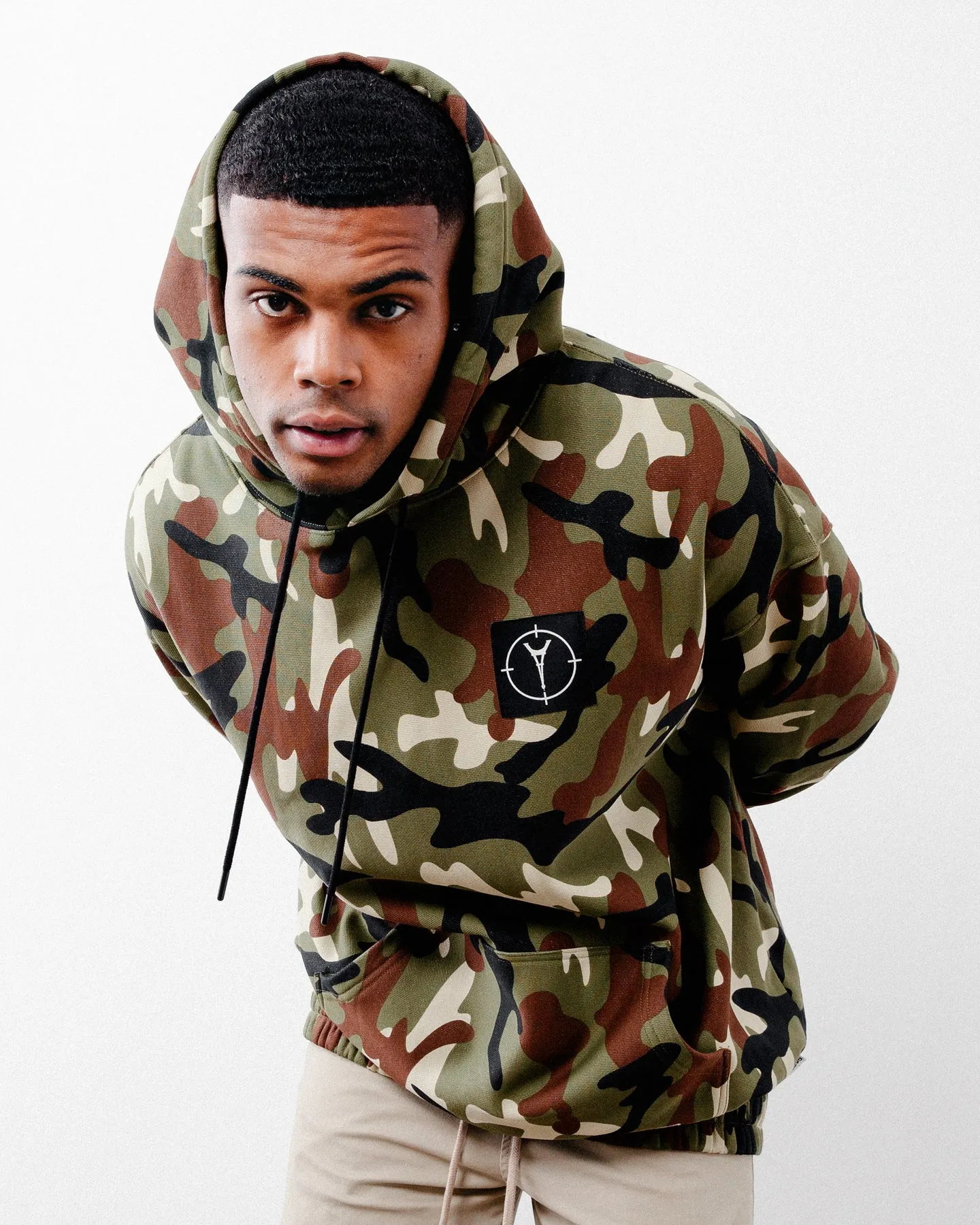 Carré Utilitaire Camo Hoodie Woodland Camo