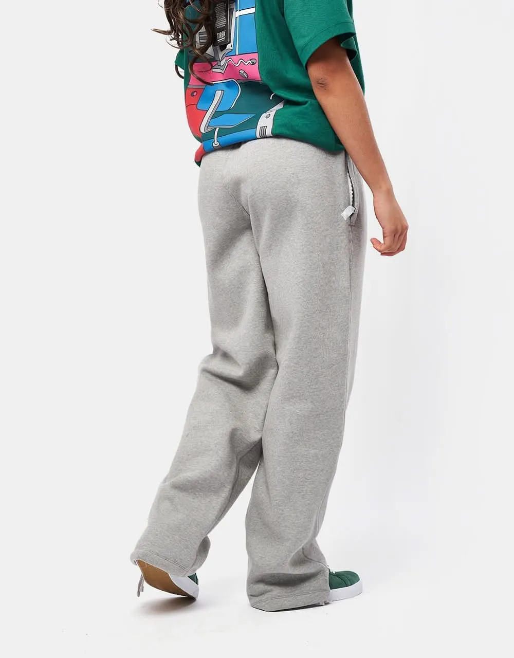 Nike Solo Swoosh Sweatpants (Straight) - Dark Heather Grey Heather/White