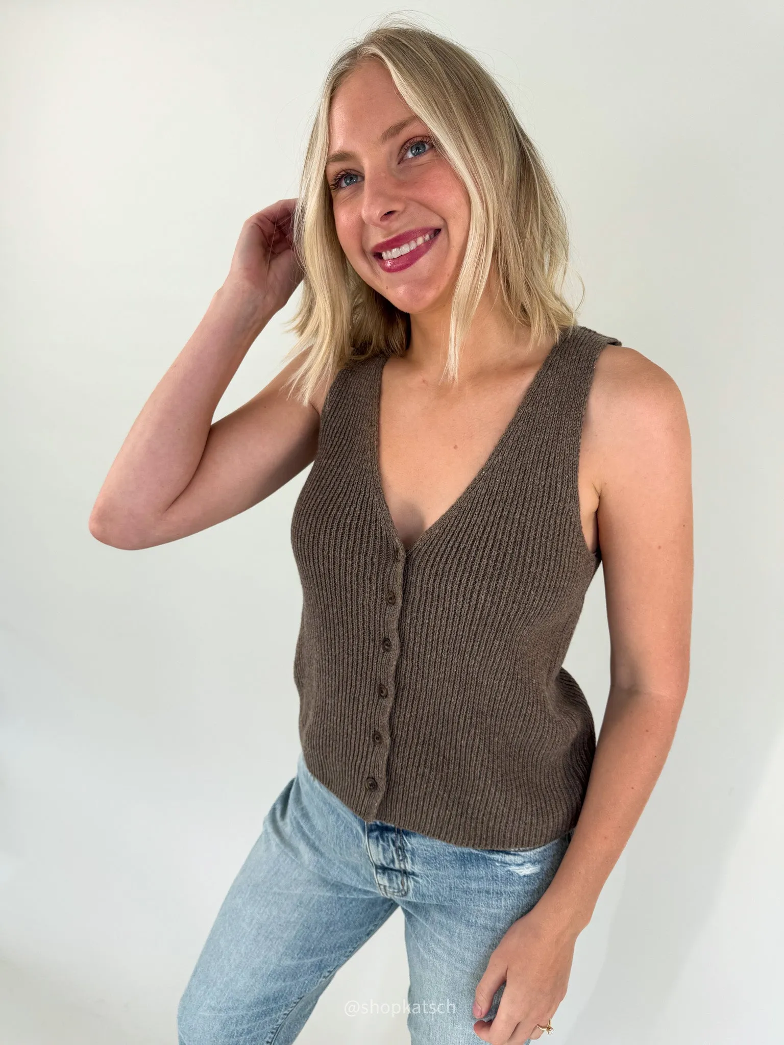 Oliva Button Up Sweater Vest