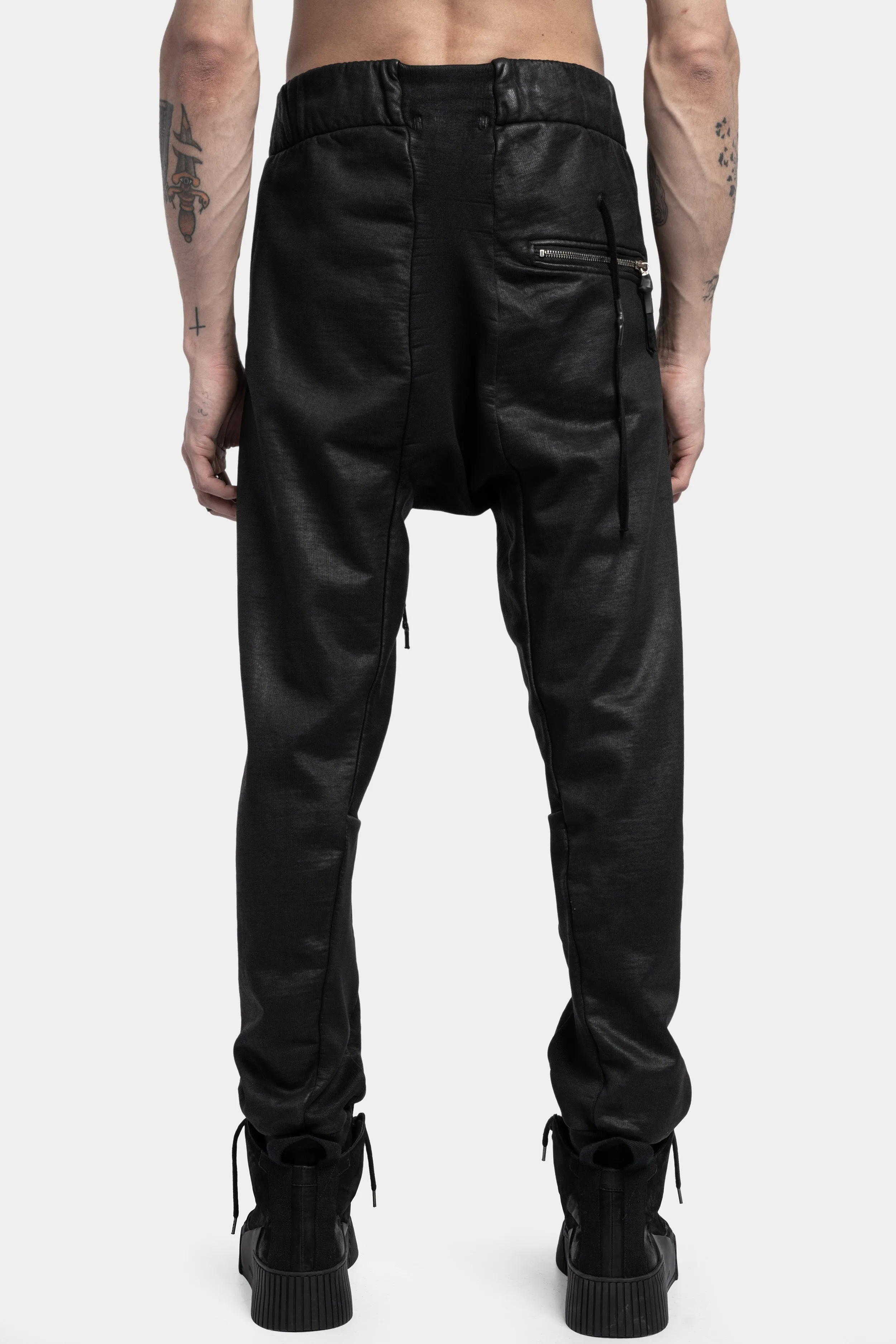 P13 - Coated cuffed sweatpants