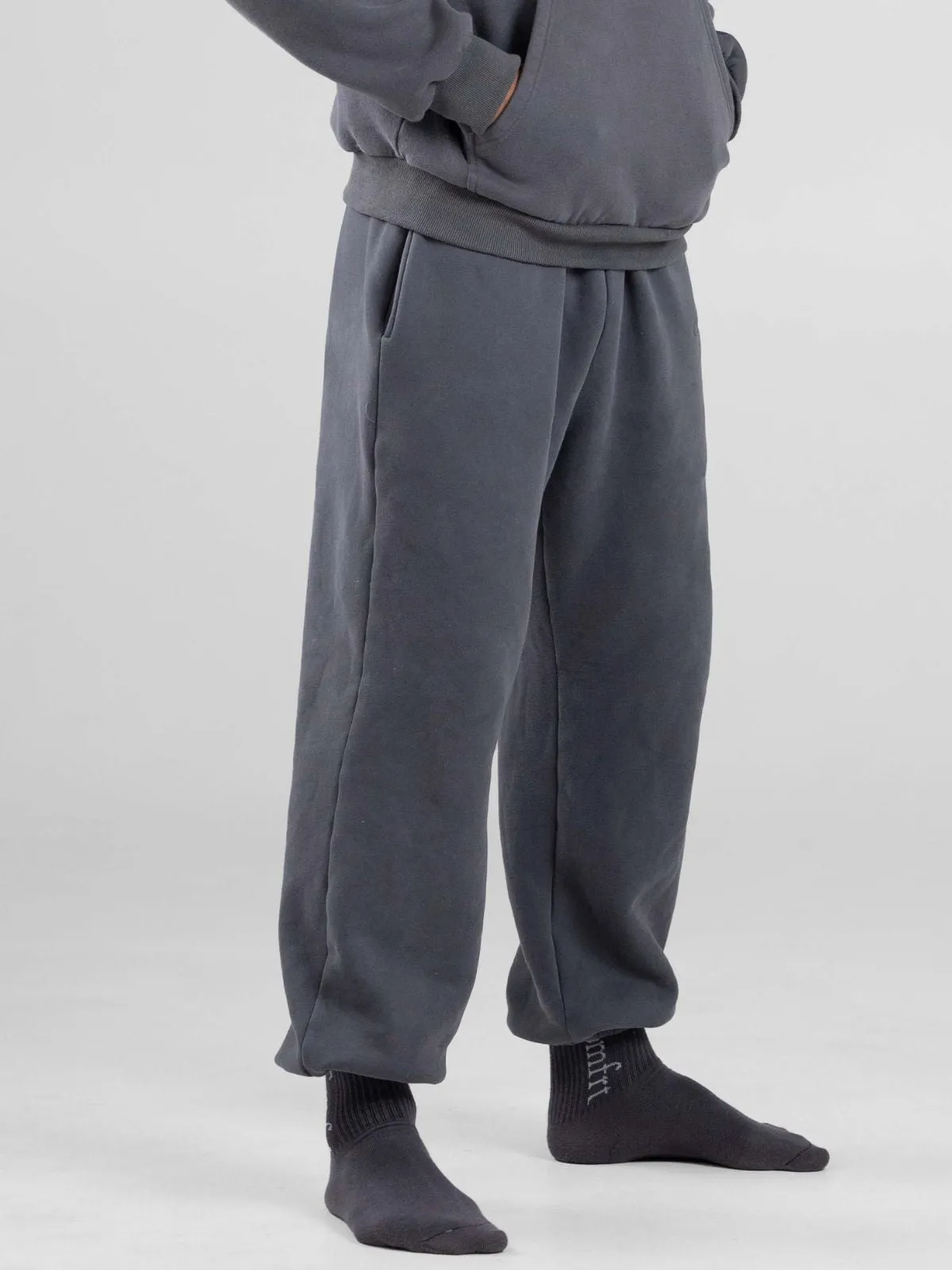 Signature Fit Sweatpants