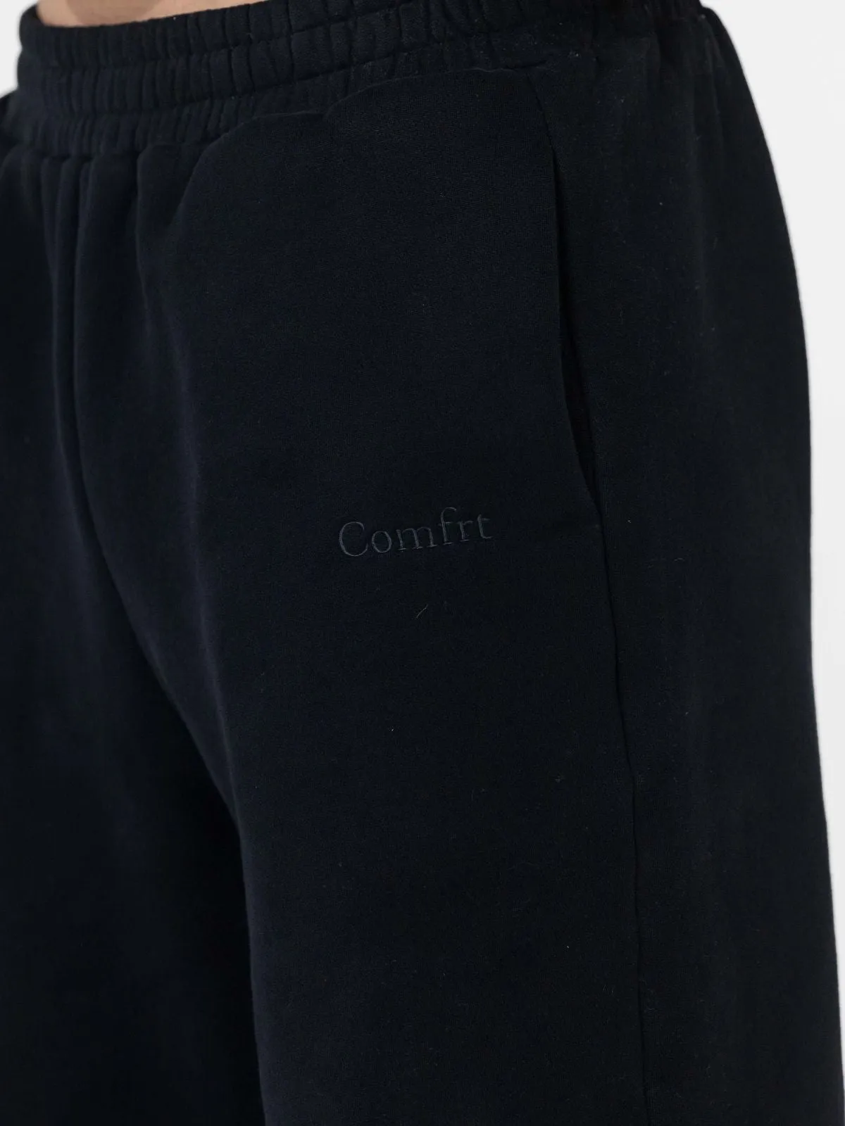 Signature Fit Sweatpants