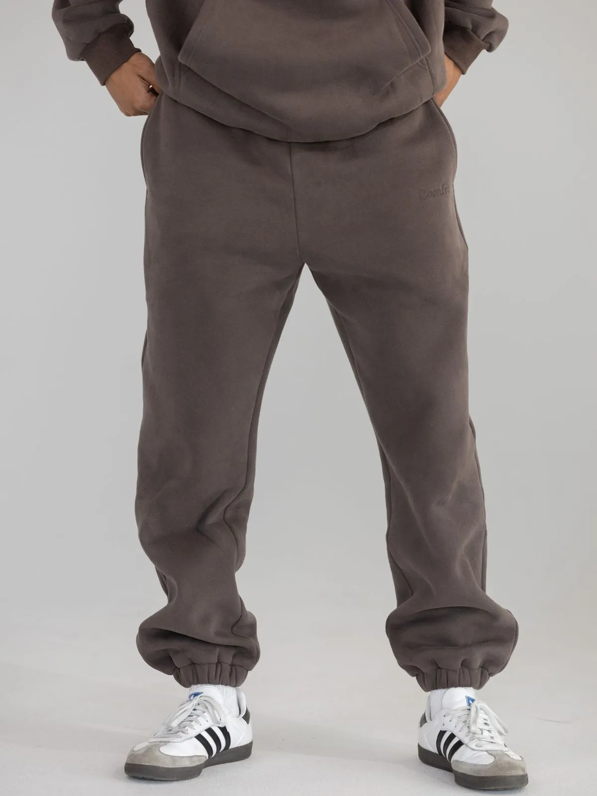 Signature Fit Sweatpants