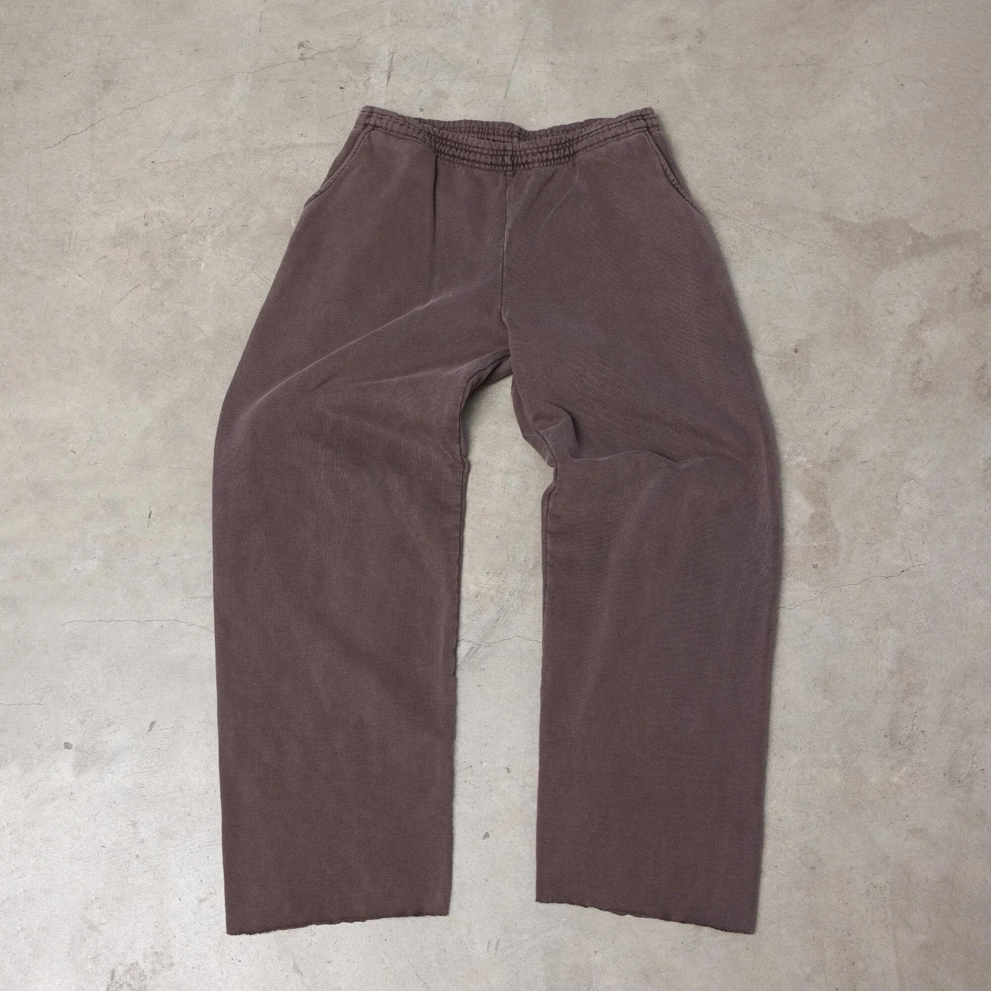 The Ludlow Crop Sweatpants