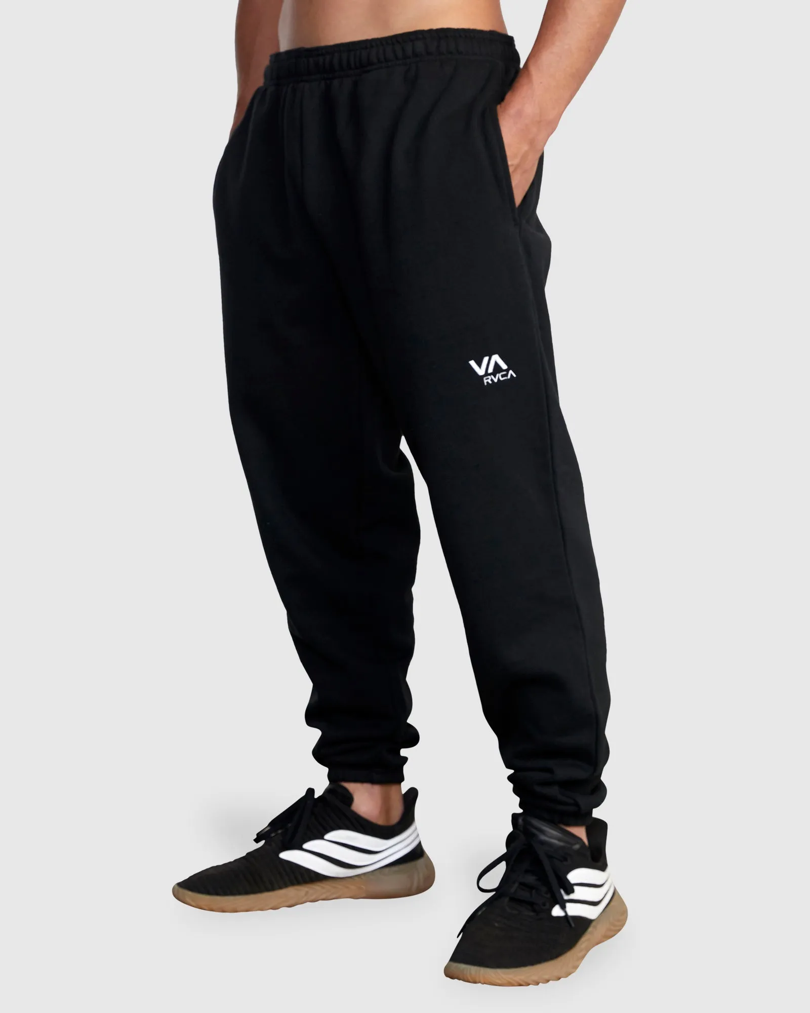 VA ESSENTIAL SWEATPANT