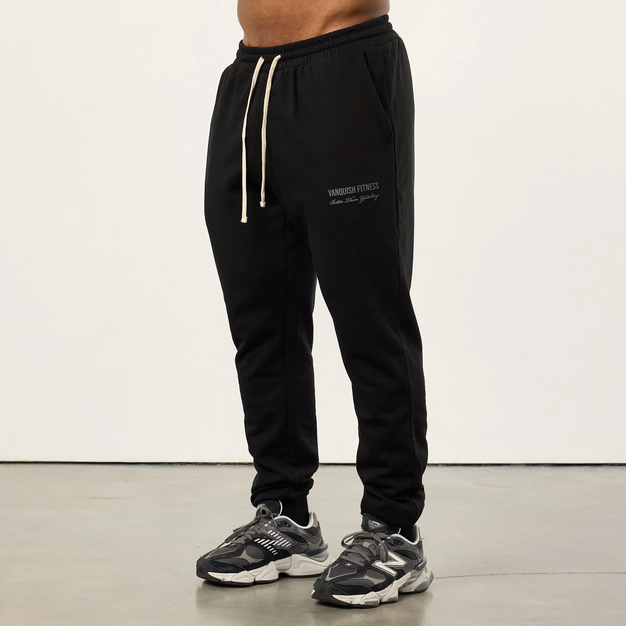 Vanquish Black Signature Tapered Sweatpants