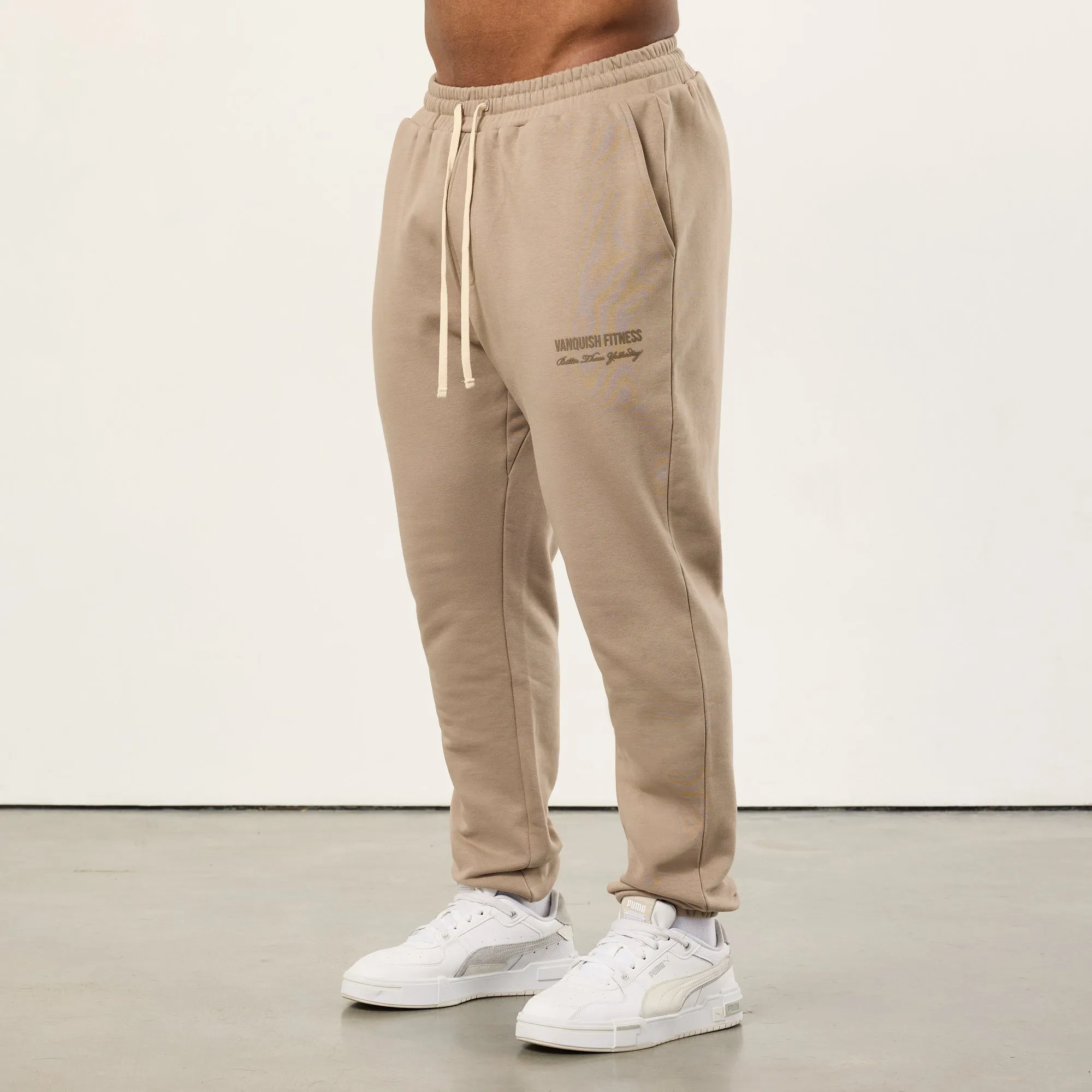 Vanquish Sand Signature Tapered Sweatpants