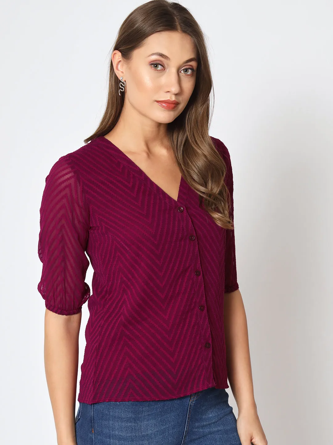 Zig-Zag Pattern V-Neck Top